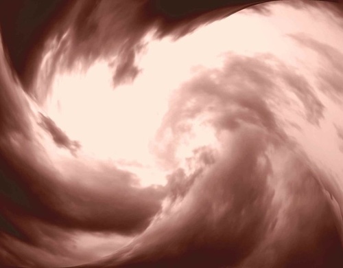 空にはぽっかり雲が浮かんでいる Kumogaukanndeir Twitter