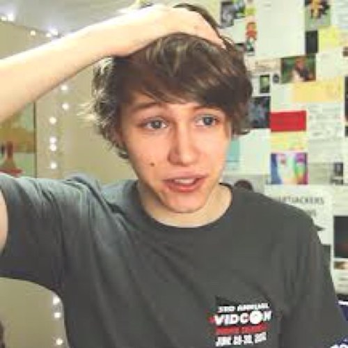 girl, hufflepuff, sinner, green day, my chem, fc dedicated to Charlie McDonnell