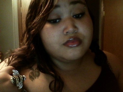 ~*~Hey everyone! It's Kinosha and I am an aspiring Fashion Designer and DJ. So follow me I'll keep you posted on my first Show~*~ check out my YouTube channel!