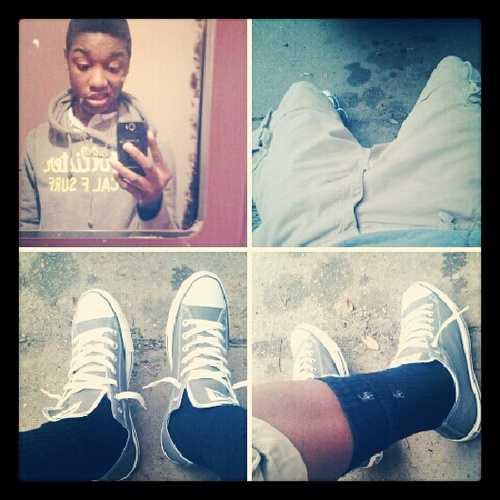 Hi ! Ím Dèvónté _ I'm Swàggy ' Fxxk Cuute Im Handsome!!,I LOVE SHOES Bhuu Not As Much as i Love Jaylaa ( 7-13-12 )♥ Ok Now Thatt Yu Read All Thatt #Follow Me!!