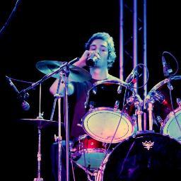 ProdigyPizzi's profile picture. The official face of milk cartons everywhere