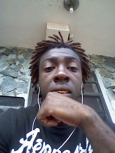what's between me & u stays there