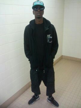 spend your time chasing money #Fadelife #Bucpride. Keep it trill and thats real