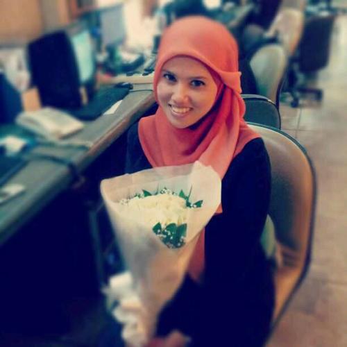 lidyaisyia's profile picture. Mom of two beautiful daughter -
Happy for life and life to be happy :)