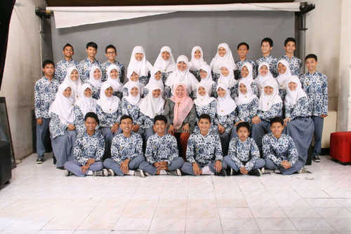 Kami cinta X-4 dengan segala kekacauan di dalamnya ♥☺ | Kami angkatan 2012/2013 anak didiknya Ibu Euis Ipah ♥