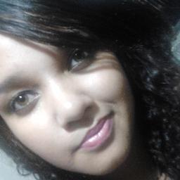 Quando amar,ñ ser esqueça.
Quando se importa,não abandone.
E quando quere,não desista.♫♥