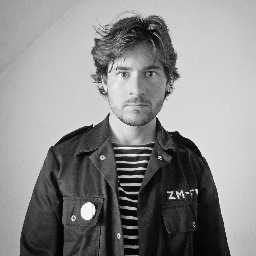 SENIOR ART DIRECTOR TBWA PARIS
ex CLM BBDO