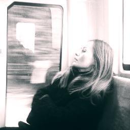 EvaKurant's profile picture. 