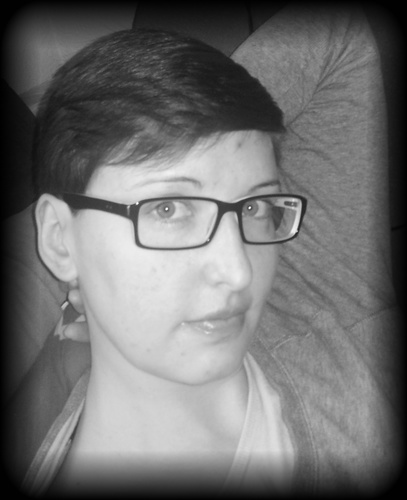 Tine0708's profile picture. Erzieherin, freundlich, nett, hilfsbereit.
Liebe den Herbst und Spaziergänge, Natur, Basteln. Lieblingsfarbe: Lila