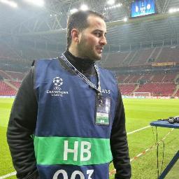 Adam Galatasaraylı...Adam Seyyah...Adam Kameraman...Adam Maç Çeker...Futbol Hastası...Aşk Fukarası...vs.vs.vs.