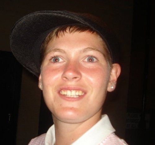 22yrs old #onitlikeacarbonnet