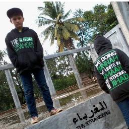 Louie Ames Bharata DJa _ aLam Bekasi :D
