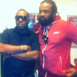 linton english aka kinglish is from the inner city  of jamaica ,and is know for his signiture sound lockinit,and songs like turn it up ,sex gospel, n roll it on