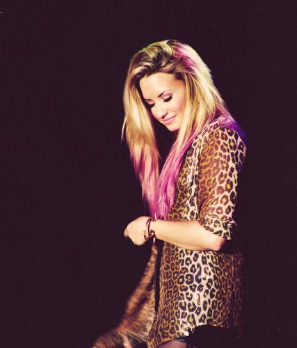 †  Stαy strong, cαuse life is α climb. ϟ.