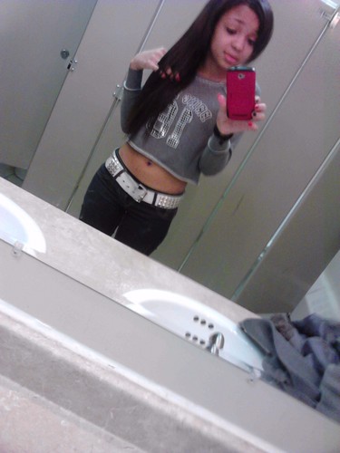 Renee_0821's profile picture. if u dnt like me......oh well...SWERVE BITCH!