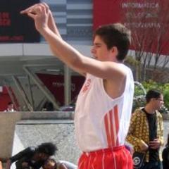 Jugador de baloncesto del santo domingo betanzos.Go SANTOOOO!!~A7x, SOAD, Falling in Reverse, Skillet,Rise Against.~