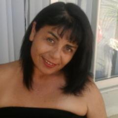 PROFESORA MAGISTER EN CURRICULUM EDUCACIONAL.