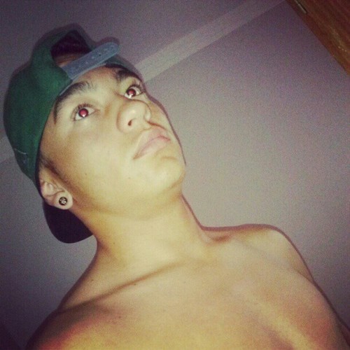 → Euu queroo.
Euu PossO.
Euu coonsiigO ←
●๋• Siimplees αssiim ~
Twittando até o fim! ;p