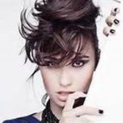olá stalkerrrrrrrrrrr..
de uma lovatic para outras