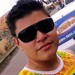 O segredo da felicidade é encontrar a nossa alegria na alegria dos outros.
