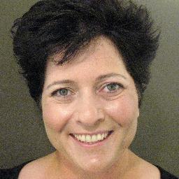 NathalieChenard's profile picture. Digital Leader | Bringer of tough love and creative solutions to digital and marketing innovators everywhere.