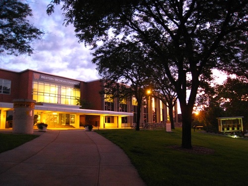 Official twitter account of the Bernhard Center, Western Michigan University's student center. Share your favorite thing about the student center with #BC4Me