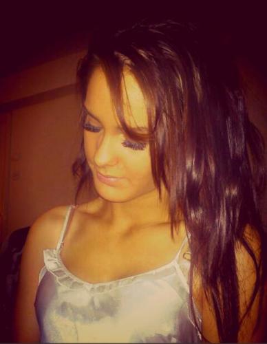 Kush Rolled, Glass Full. I Prefer The Better Things! Ya Bishh.    Happiest Girl In The world. ♥