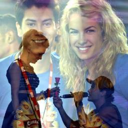 Eu amo casal LuAr,e não estou aqui por causa de seguidores,e sim porque tento demostrar meu amor por eles.
