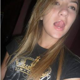 Se Deus fez outra igual ta com ele lá em cima. (8)
