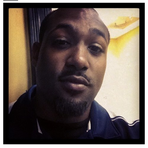 23...mind full of visions...crazythoughts...& LOVE... Haha

JustFollowArealFella...