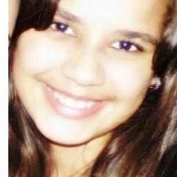 Stéf, escorpiana, flamenguista, estudante, 14 anos, romance, livros, The walking dead, The vampire diaries s2