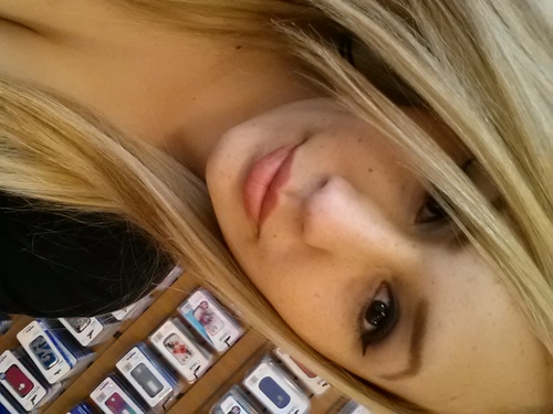 Simple Girl Tryin to Make it In This World #ProudMommy #Aquarius #TeamAndroid #OntoBiggerBetterThings