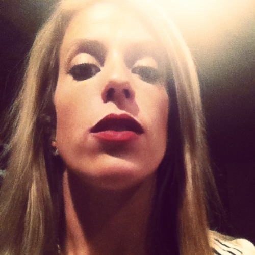 Connermom8212's profile picture. Wife, mom, musician and makeup lover!