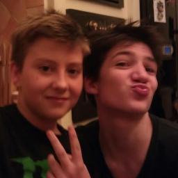 Gamer league of legends et Rider :D (Pas de trott) !