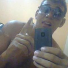 - Pra te veer sorrir eu posso colorir o céu de outra coor .. ♪♫ ' \\ EuTeAmoo melhoor amiigo !! ' s2sz . @NicollyYukare_ aquî '