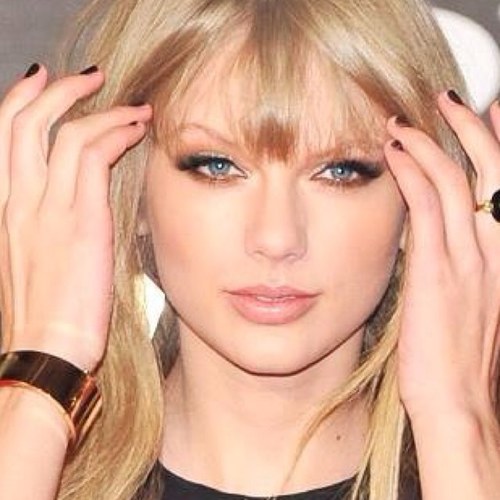Tweet me 'confess' and ill confess something about your Swiftie account.