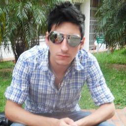 Eu gosto de alguém que me faça rir, que seja confiante e que não tenha medo de ser ela mesma!