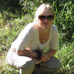 Aerobics Nut, Green Fingered, Fair Weather Sailor, Traveler, Wife & Step Mum to two little boys, IBMer. My views are my own.