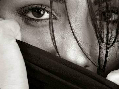 I am a simple afghan girl,D0 wat ur heart says,!! N be tru 2 who u are That's all I have to say ;P