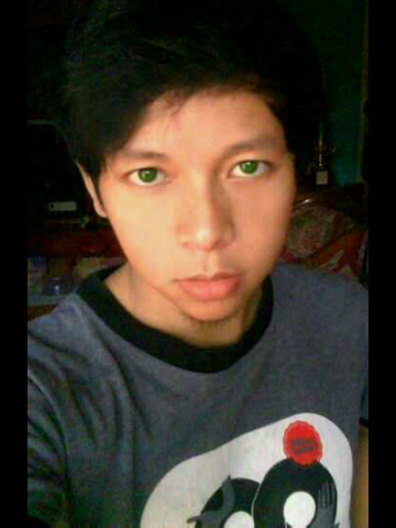 bati_golz's profile picture. maju bergerak hadapi semua...