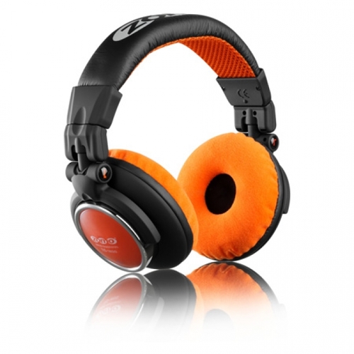 Cloutier666Dj's profile picture. Je suis Simple j'aime tous
Music
Lingue
E.T.C.