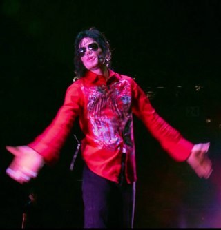 makethatchangee's profile picture. A Fan page for the Legendary #Kingofpop Michael Jackson! #MakeThatChange - Worlds of a Legend! :D Aaoww  #MJFam #Moonwalkers