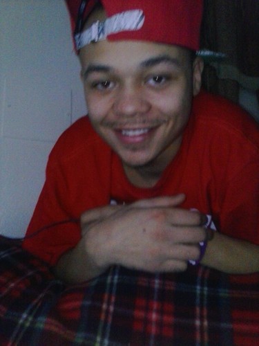 #teamfollow#teambloodhound #teamblockboys follow me an my block boyz we cool an be chill #teambbyyyeebiittcchh