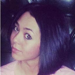 bina_mur's profile picture. 