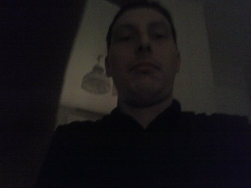 alexche2152's profile picture. S'intéresser à la vie, écouter les autres, réfléchir par soi-même et avancer à son rythme.
 Et surtout prendre le temps de vivre ses envies.