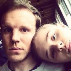 Hello, I am the brother of @ChloeGMoretz , @TrevorDMoretz , @EthMoretz and @colinuggets  .
