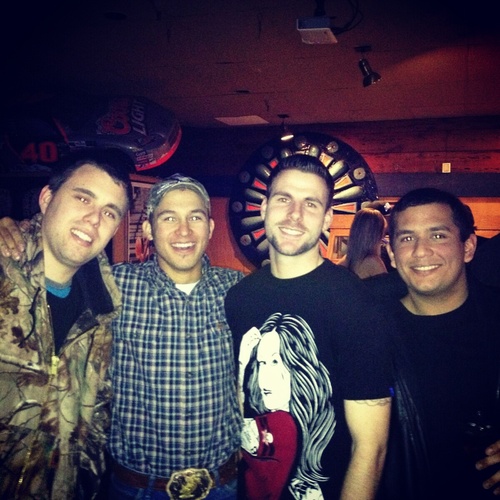 Holmzy31's profile picture. 