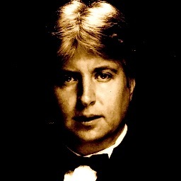 Petrick Gold is celebrity award winning magical performer and inventor. He has performed for royalty, and celebrities along with thousands of shows.