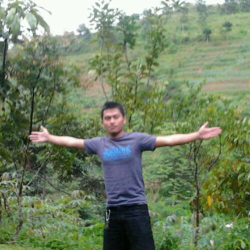 satrio7's profile picture. 