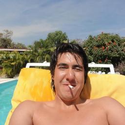 francisco significado: hombre libre.  eso soy un alma libre encerrada en un cuerpo dispuesto a tanto dar como recibir mucho amor   a cada instante de mi vida.